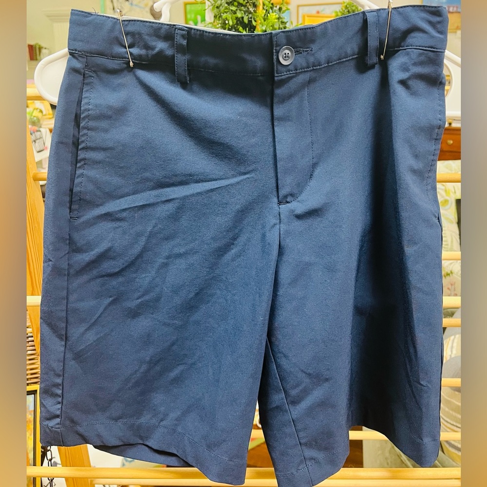 DSG golf shorts
